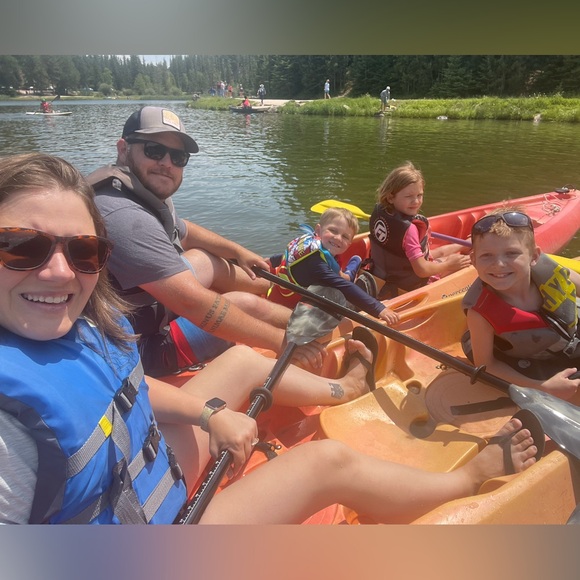 Meet your Posher, Casey - Picture 11 of 16